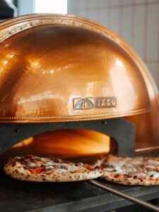 Izzo forno, pizza oven